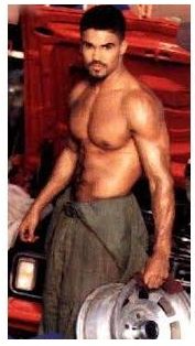 Loving Moore: SHEMAR MOORE Featured Photos 11/6